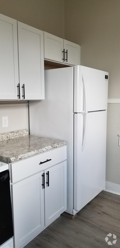Building Photo - 1531 Greenup St Rental