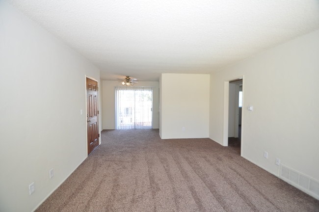Crestview Apartments