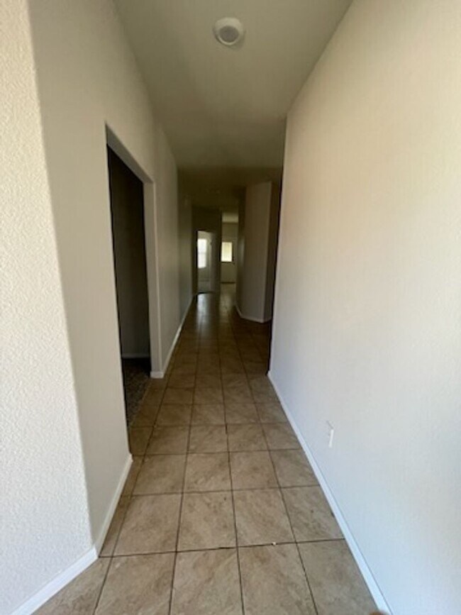 Photo - 4212 Tollcross Ln