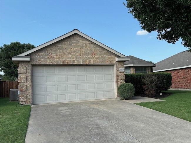 Photo - 9928 Southgate Dr