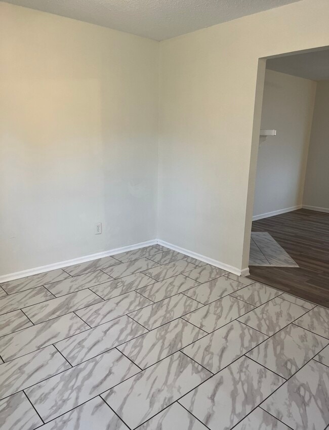 Photo - 1704 NE Balboa St