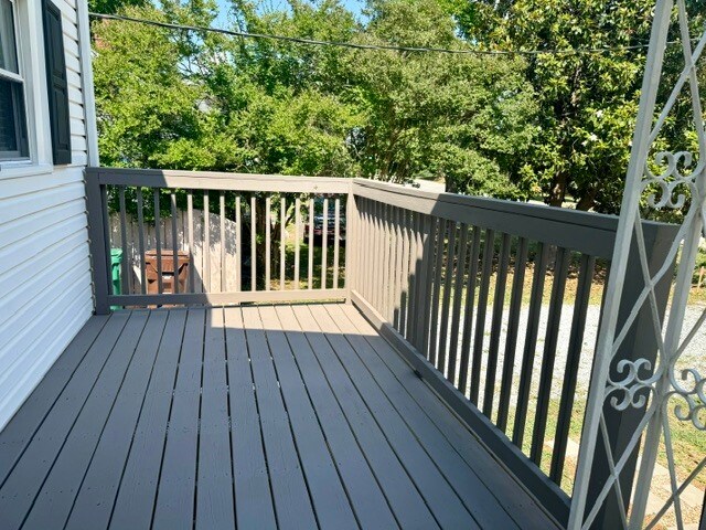 Photo - 335 Nathan Hunt Dr