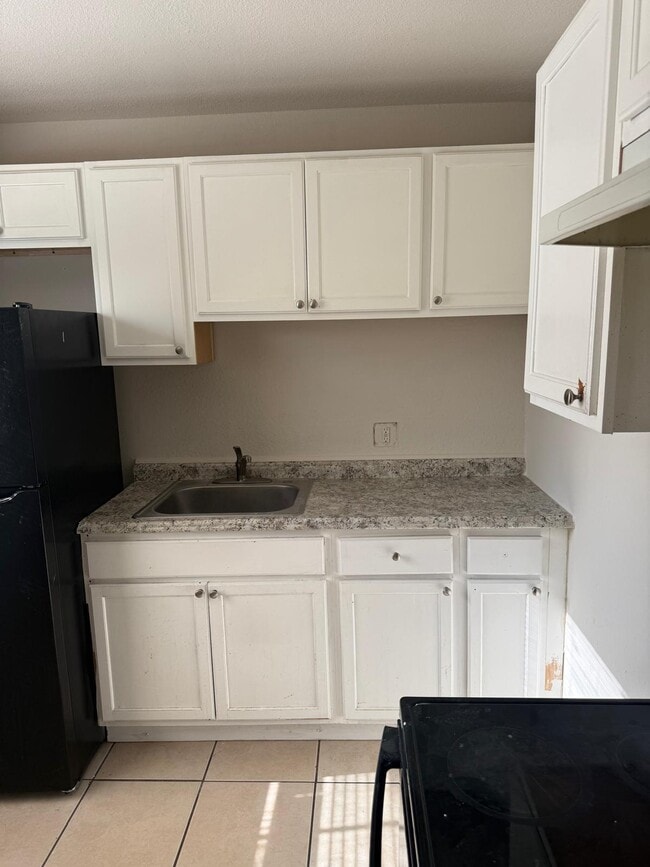 Photo - 518 N 6th St