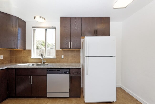 Photo - 2231 Ward St Unit D