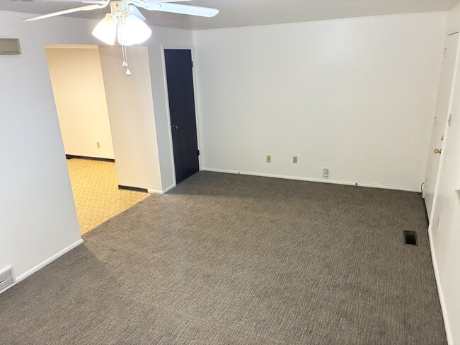 Photo - 1127 E 960 S