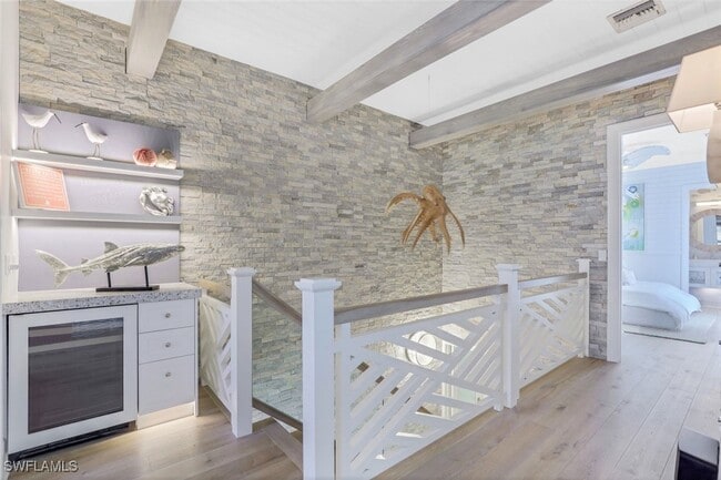 Photo - 510 2nd St S