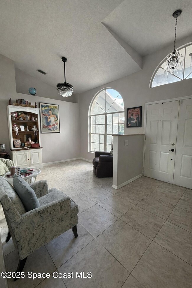 Photo - 1914 Jacques Dr