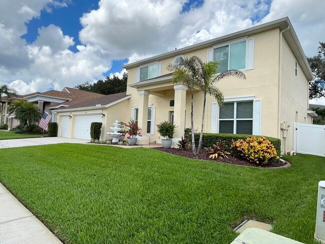 Photo - 5124 Whispering Leaf Trail