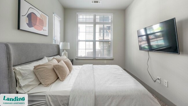 Photo - 640 21st Ave N Unidad 102