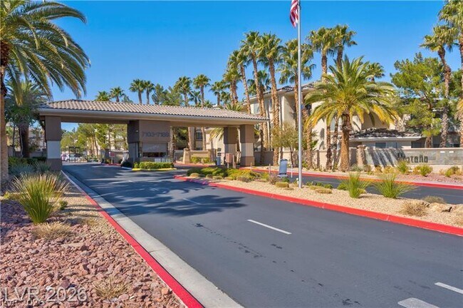 Building Photo - 7167 S Durango Dr Unit 106
