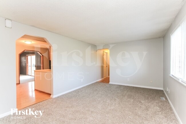 Photo - 2543 Fairfax Rd