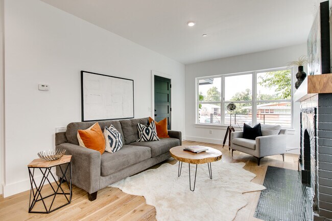 Entrada principal - The Uptowns on 23rd