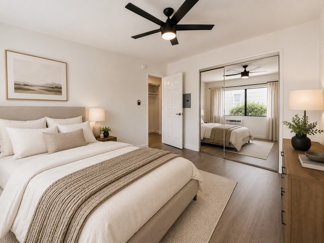 Reseda Apartments | 7650 Reseda Blvd