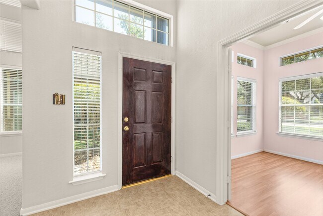 Photo - 7906 Glenn Cliff Dr