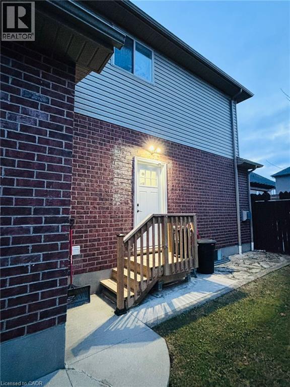 Photo - 1377 Coronation Dr