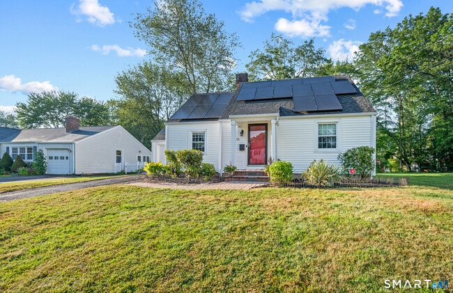Photo - 12 Iroquois Rd