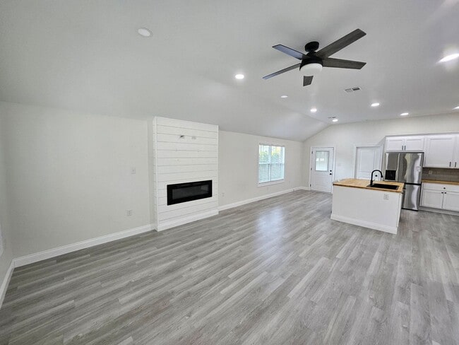 Photo - 1006 S 9th St