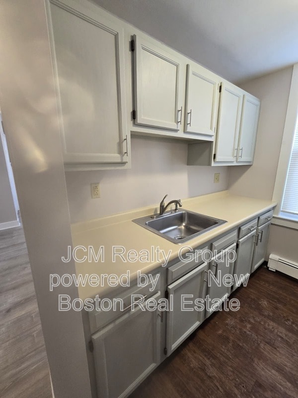 Building Photo - 40 Winthrop St Unit 2