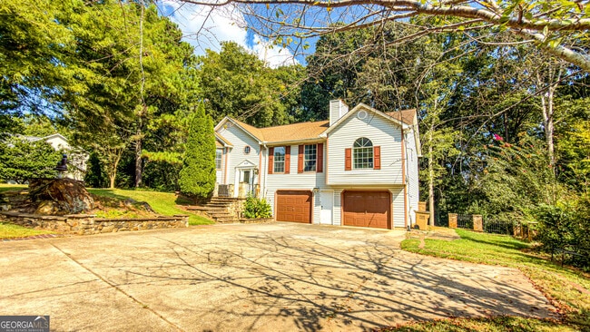 409 Fairington Ln