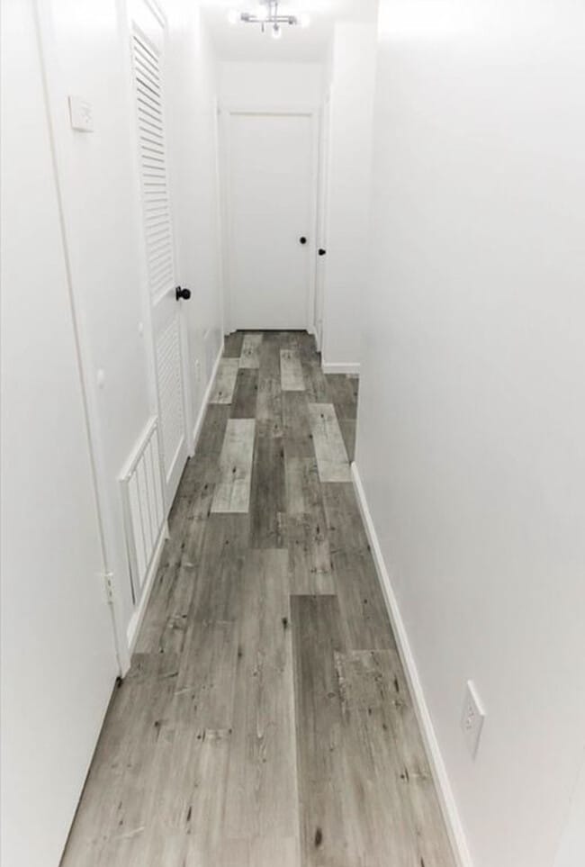 Building Photo - Condo - furnished private bedroom with shared bathroom Unit #1