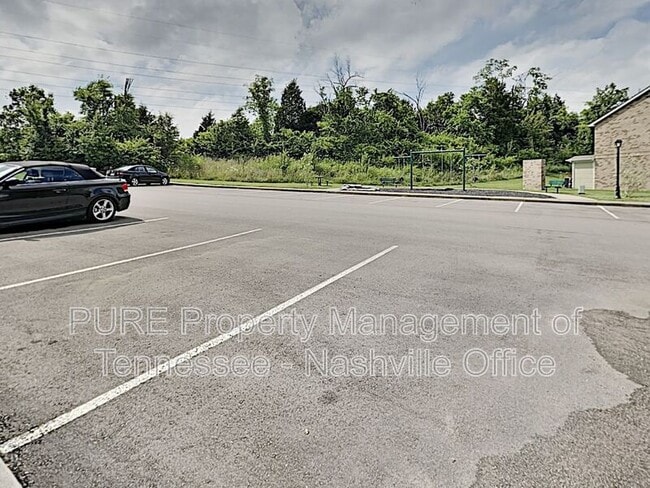 Photo - 100 Cobblestone Pl Dr