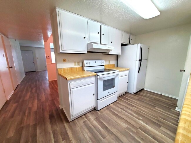 Photo - 2700 N 16th St