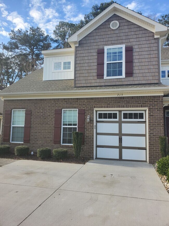 Photo - Greentree Commons