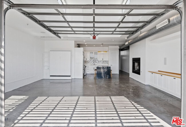 Photo - 1544 12th St Unit 303