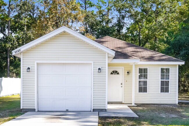 Building Photo - 5743 Kinkaid Rd