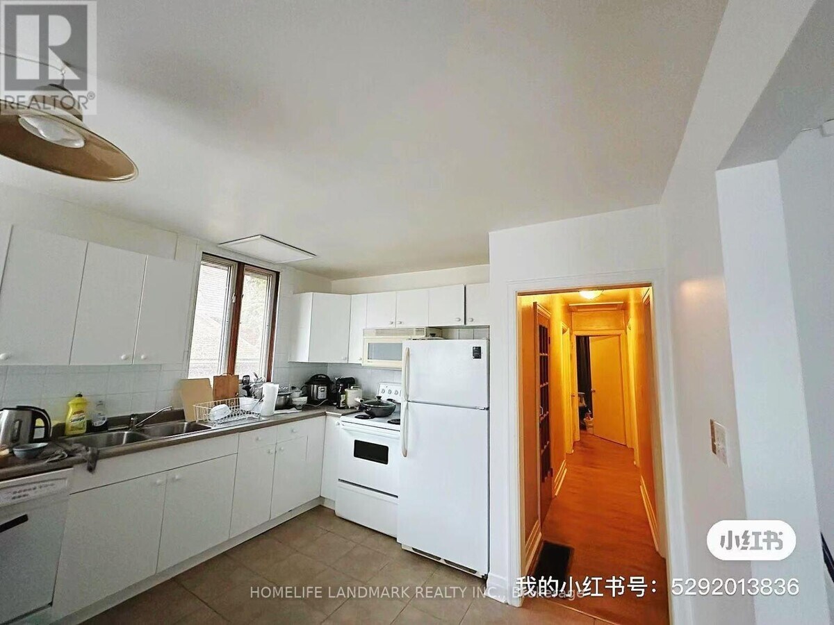 Photo - 43 Kingsmount St N