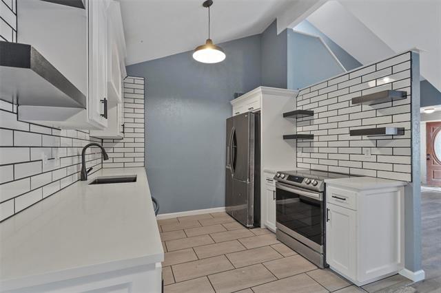 Photo - 10001 Pack Saddle Trail