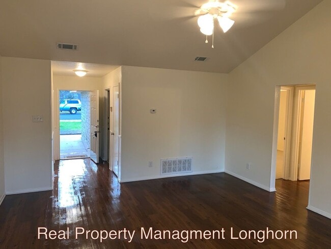Photo - Beautifully Renovated 4/2 One story George...