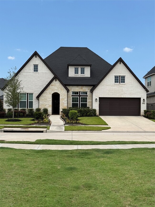 Building Photo - 9911 Deep Water Dr