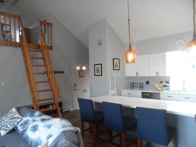 Photo - 9400 Ventnor Ave Unit C