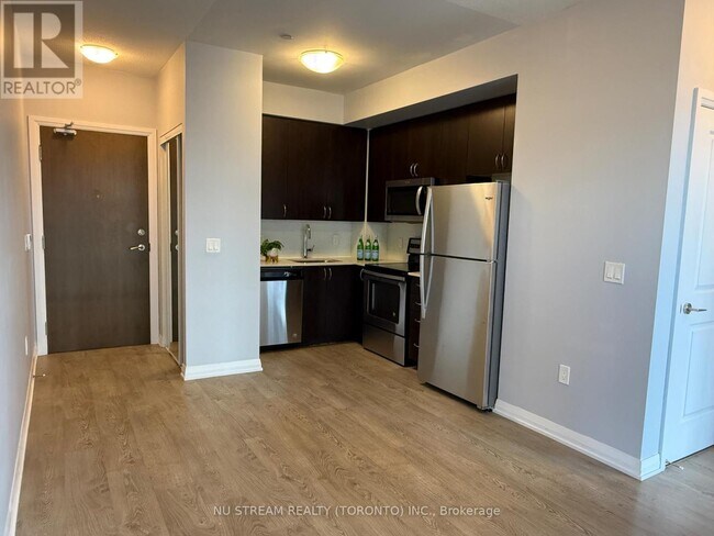 Photo - 9560 Markham Rd Unit 905