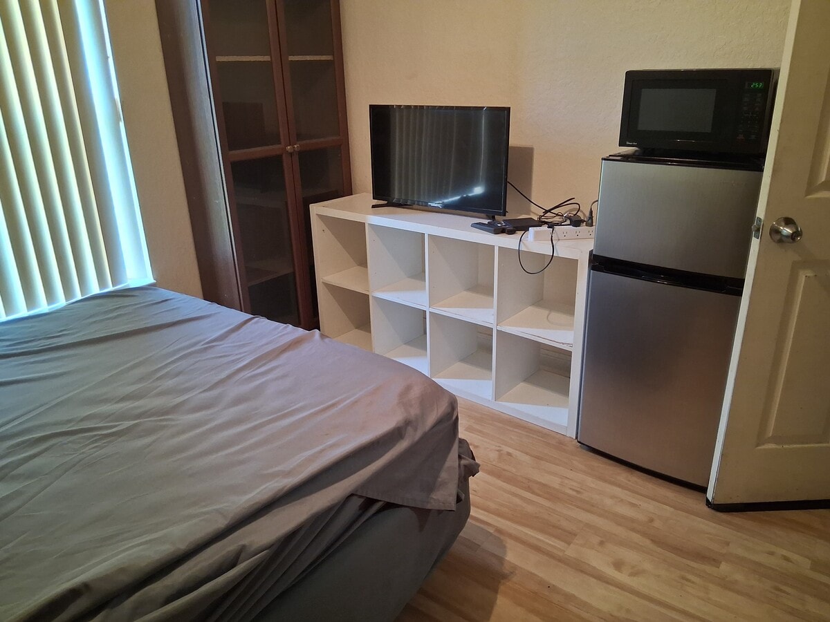 Photo - 118 SW 4th Ave