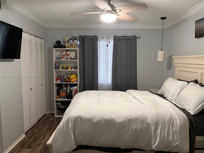 109 Gardens Dr Unit 104
