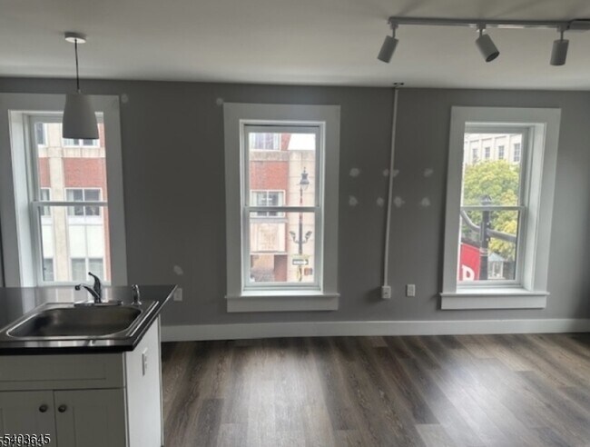 116 Washington St Unit 3D
