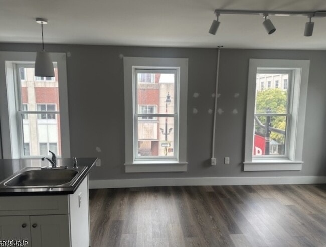 Photo - 116 Washington St Unit 3D