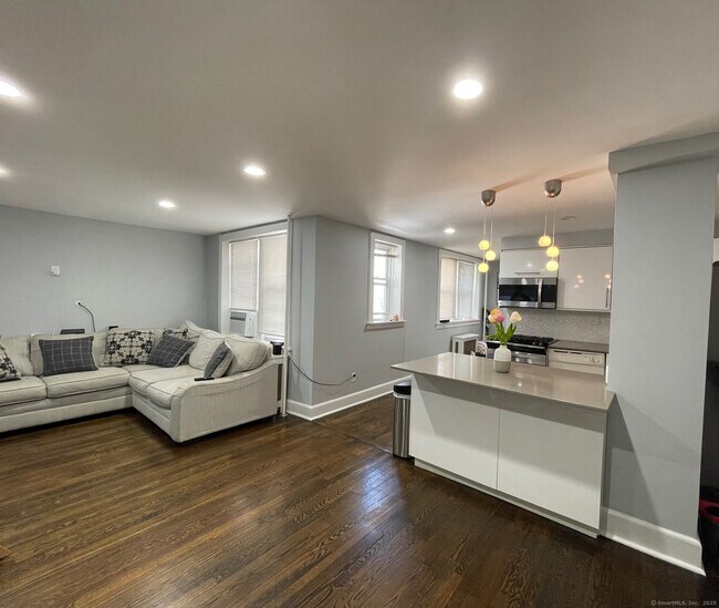 Photo - 22 Glenbrook Rd Unit APT 304