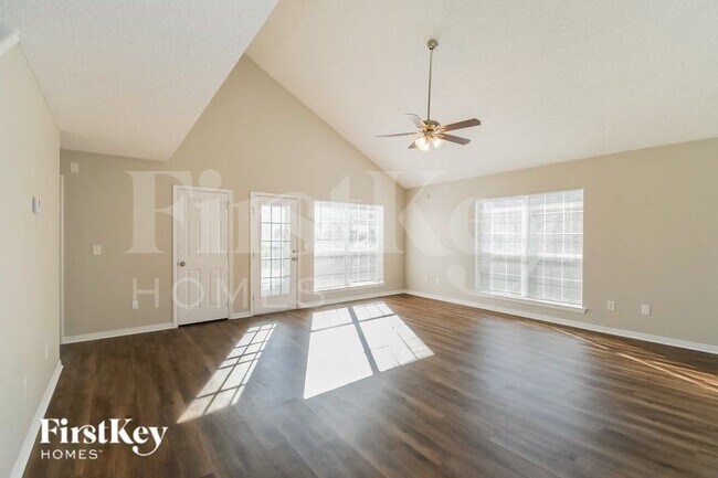 Photo - 7452 Cliff Cottage Dr