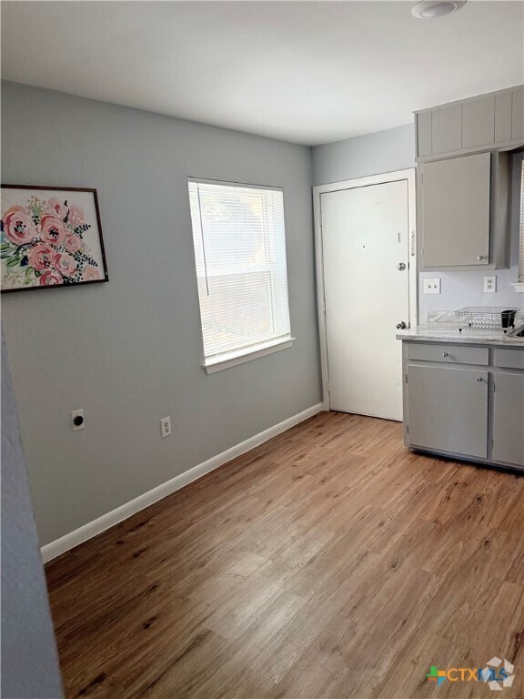 Building Photo - 1302 Brown Dr Rental
