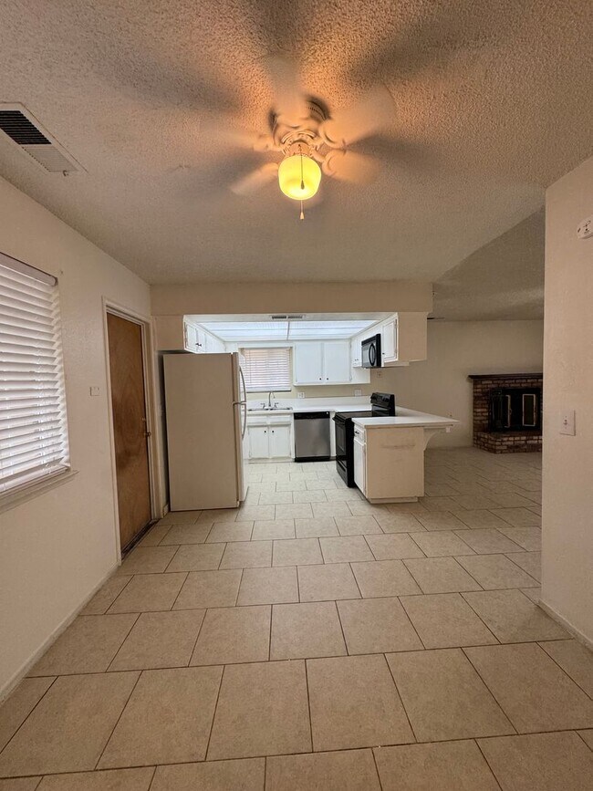 Photo - Charming Home Available Now!!