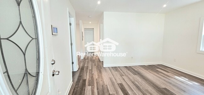 Photo - 2015 Detroit Ave NW