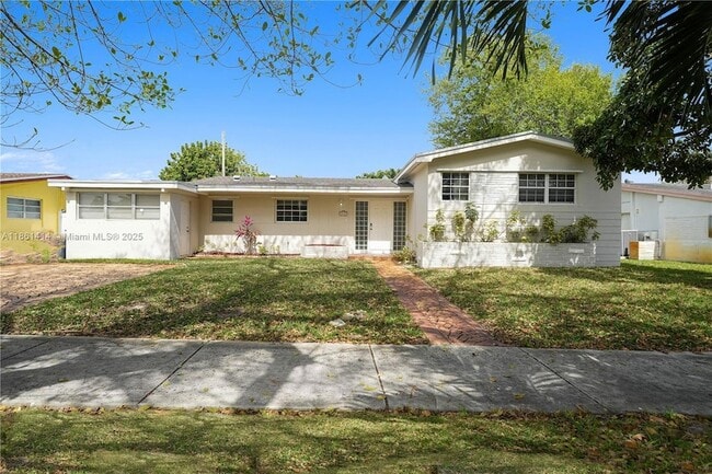 Building Photo - 1081 NE 179th St Rental