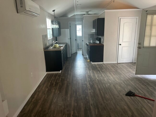 Photo - 174 Jaycrest