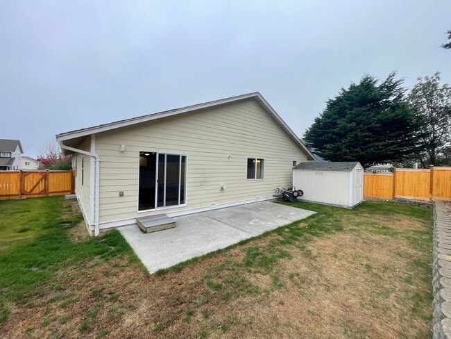 Photo - Charming, Modern One Story Home! Pet Frien...