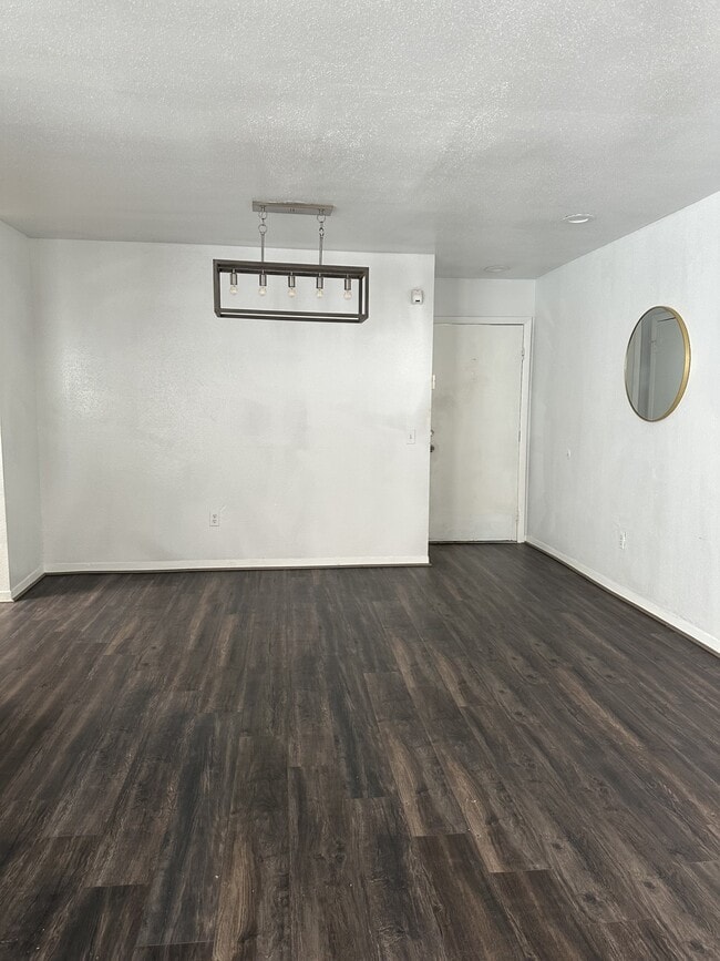 Photo - 9809 Richmond Ave Unit E7