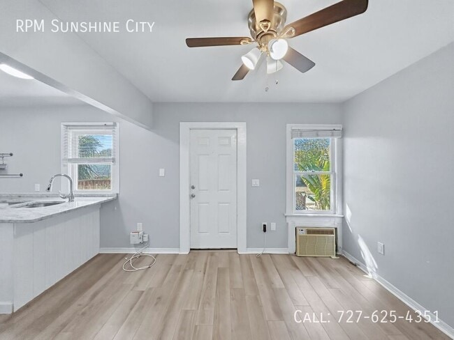 Photo - 1115 Highland St N Unidad C