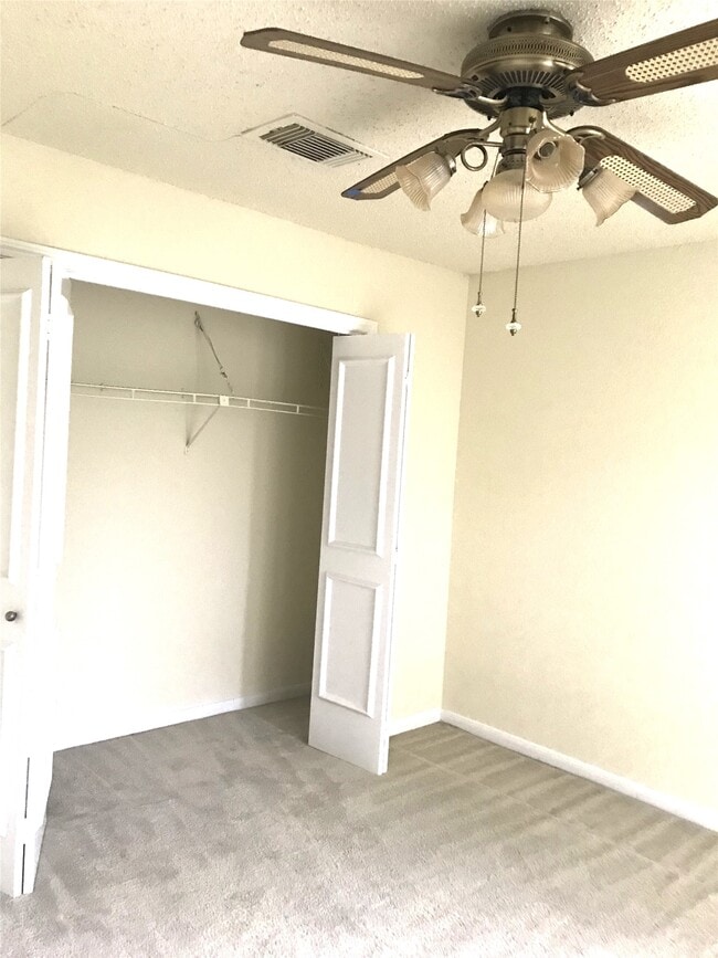 Building Photo - 14702 Rancho Vista Dr